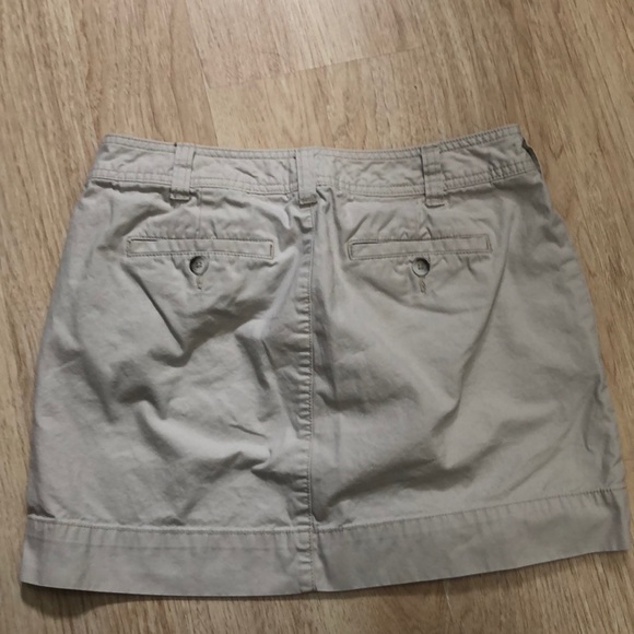 GAP favorite khaki mini skirt - Picture 4 of 5